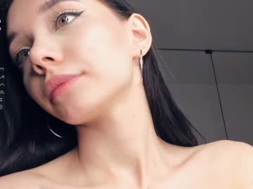 Бесплатный порно видеочат с девушкой Rina 19yo from Czech
